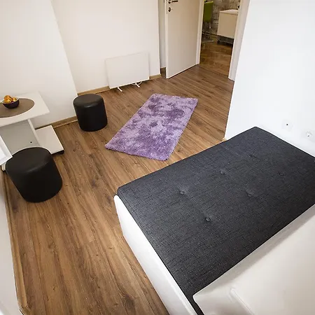 Slavija Apartment