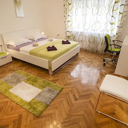 Slavija Apartment